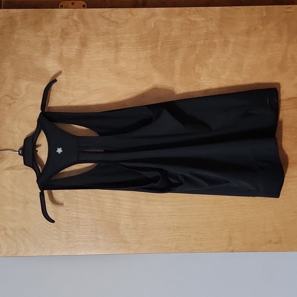 Razor back tank top - Picture 3 of 3